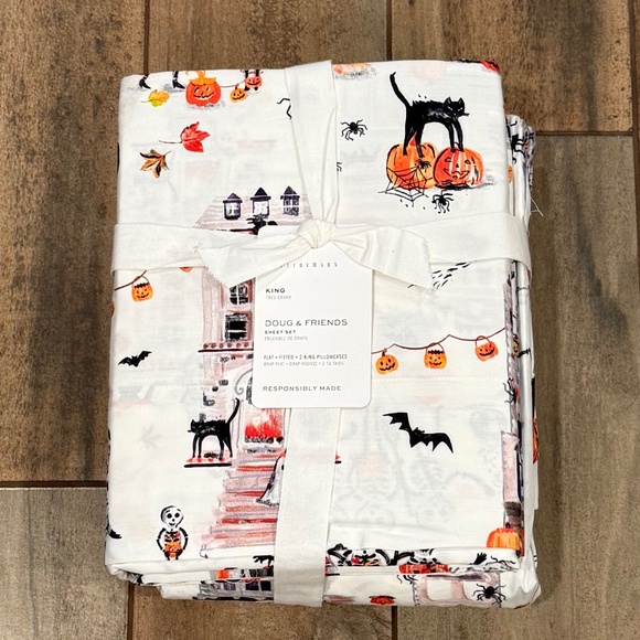 Halloween Doug & Friends King Sheet Set - PB - Picture 2 of 4